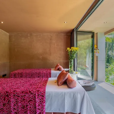 Amora Ubud Boutique Villas-2